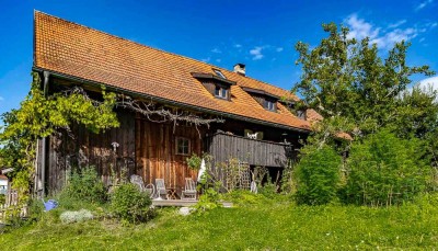 Historisches Bauernhaus in Aussichtslage