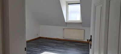 Helle 4-Zimmer Wohnung im 3. OG in Wuppertal-Vohwinkel