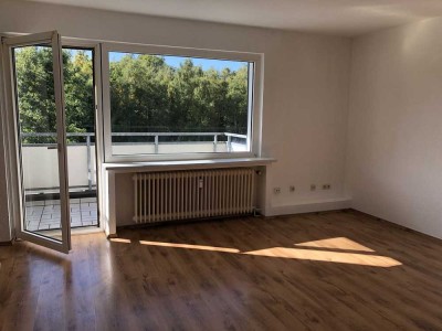 Schöne 1-Zimmer-Wohnung mit Balkon und Einbauküche in ruhiger Lage!