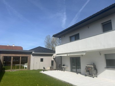 Ein- bis Zweifamilienhaus in Neuhofen im Innkreis