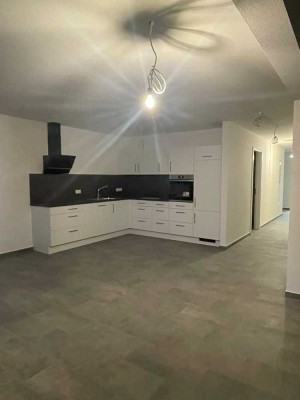 Erstbezug (Warmmiete) Exklusive 4,5 -Raum-Penthouse-Wohnung Geislingen, Dachterrasse und Einbauküche