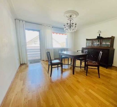 Helle, gepfl. 3-Zi-ETW Balkon Parkett EBK 1. OG Garage EP-GS GT-Kattenstroth