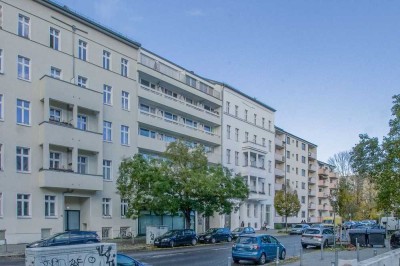 2-Zimmer-Wohnung mit großzügiger Terrasse und Blick über Berlin