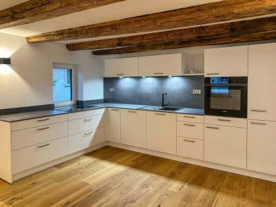 //Haus Weidenmann //Wohnstube //Eichedielen //Komfort-Bad //Balkon //klimatisiert