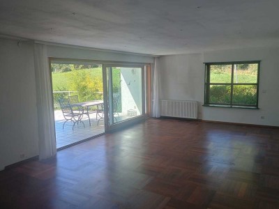 Dimora di Dante – Mediterranes Wohnen in Iptingen mit Terrasse, Garten mit Teich, Garage&Stellplatz