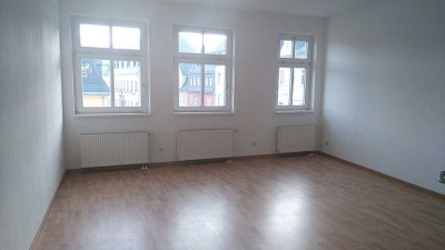 3-Raum-Wohnung mit Balkon im Zentrum von Zschopau zu vermieten