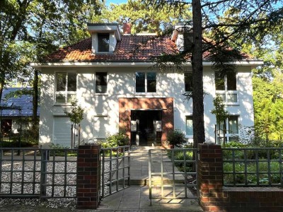 Sehr schöne, ruhige, helle 4-Zimmer-Wohnung im Villenviertel von Kleinmachnow