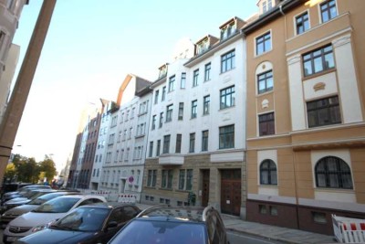 Chemnitz Kaßberg Altbau top saniert ,7 Raumwohnung -Keine WG-