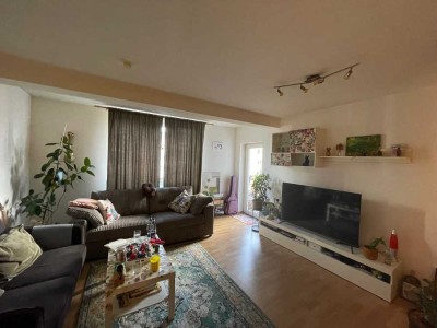 2 Zimmerwohnung Nähe Stadtmitte und Universität