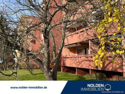 ***GROSSZÜGIGE WOHNFLÄCHE -  HELLE RÄUME - HOBBYRAUM - TIEFGARAGE***