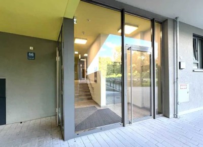 Möbliertes Apartment im „Unity 8“ mit Loggia in München-Freimann