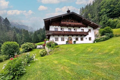 Ein Juwel in einzigartiger Lage!Bauernhaus auf 900 m Seehöhe