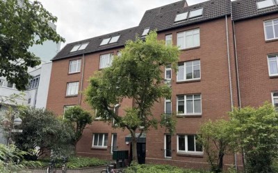 Zentral & Uni Nähe, TG-Platz & ohne Makler von privat