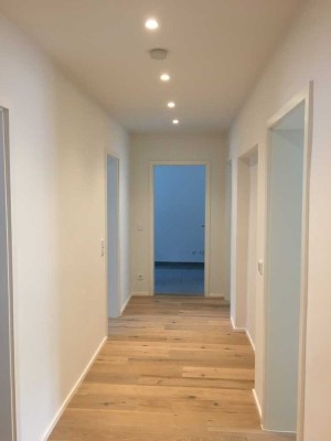 Helle 3-Zimmer Wohnung mit Balkon in Augsburg-Pfersee