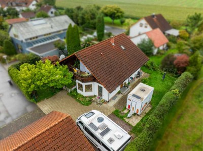 EINFAMILIENHAUS MIT EINLIEGERWOHNUNG UND DOPPELGARAGE IN WEIDENSTETTEN