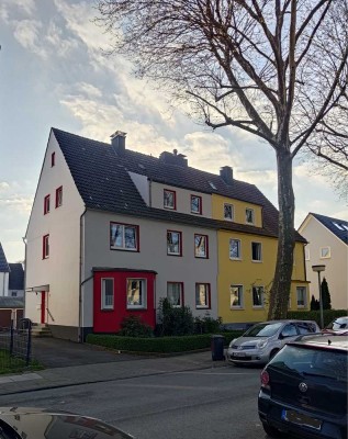 2 ETW in der Hattinger Nordstadt in einem 3 Familienhaus inklusive 3 Garagen