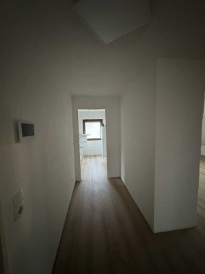 Helle 3-Zimmer Wohnung in Altbach neu Saniert