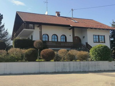 Schönes Einfamilienhaus mit 6 Zimmern in Dasing