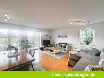 Geräumige 3-zimmerwohnung mit Küche und Balkon in Friedrichshofen
