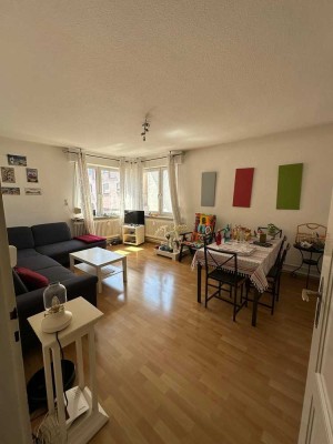 möblierte 3-Zimmer-Wohnung mit Balkon in Degerloch