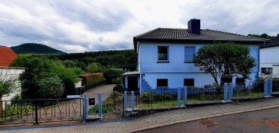 Wunderschön gelegenes Einfamilienhaus (174 m²) in 99846, Seebach sucht einen neuen Besitzer