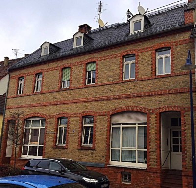 Schöne 2-ZKBB Altbau Wohnung von Privat in Wiesbaden, Erbenheim