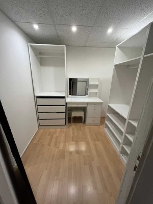 Charmante 2,5 Zimmer Wohnung - Möbelübernahme möglich!