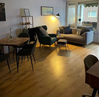 Schöne 2-Zimmer-Wohnung mit Balkon, Einbauküche und Garage im Ortsteil von Göppingen