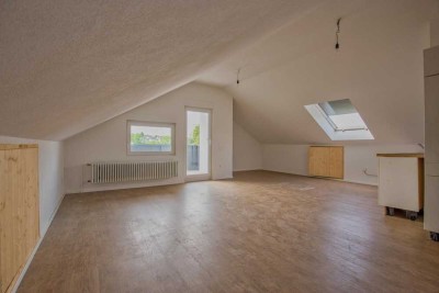 Helle 2-Zimmer-Wohnung mit Balkon über den Dächern Göppingens - sofort bezugsfrei!