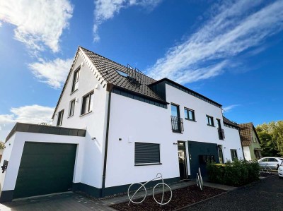 � Luxus & Lebensqualität: neuwertige 4-Zimmer Maisonette-Wohnung mit hochwertiger Ausstattung