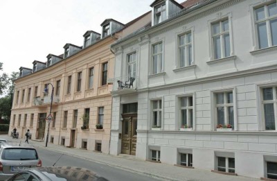 Frisch renovierte 2-Zimmer Wohnung mit Balkon (5 Min. zum Hbf)