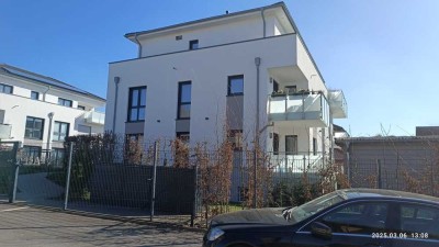 Detmold  Stadtnahe Neuwertige Wohnung mit zwei Zimmer und 210qm Garten