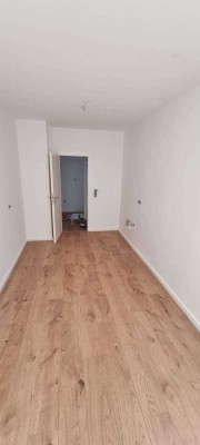 Ihr neues Zuhause in Wöllstein: Renovierte 3-ZKB-Wohnung mit Balkon