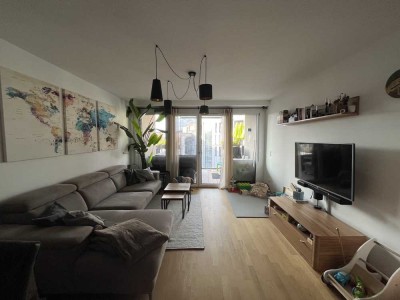 Neuwertige 3-Zimmer-Wohnung mit Loggia und Einbauküche in Fürth