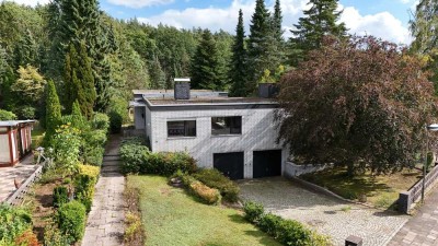 Erbbaurecht! Großzügiges Einfamilienhaus mit viel Potential in direkter Waldrandlage!