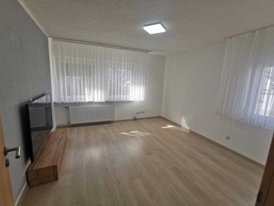 Exklusive, gepflegte 2-Raum-EG-Wohnung in Nufringen