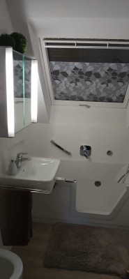 Helle 2-Zimmer Wohnung in Solingen (Ohligs/Aufderhöhe/Merscheid)