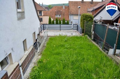Saniertes Einfamilienhaus mit Garage