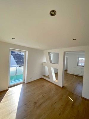 Schöne 2 Zimmer-Wohnung mit Balkon