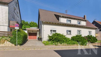Familienidylle in Auersmacher – Doppelhaushälfte mit Garten, Balkon & Garage!