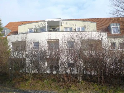 Drei-Raum-DG-Whg. mit großer Dachterrasse    (ME44)