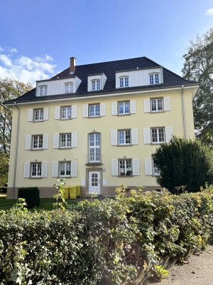 Schöne 3 Zi.-Wohnung mit Balkon und Küche stadtnah Villingen ab sofort zu vermieten