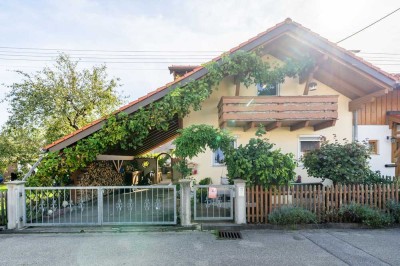 Kernsanierte und gemütliche Doppelhaushälfte mit Carport und Top Energiewert in Peiting!