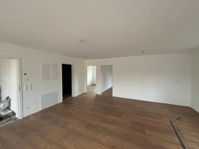 Erstbezug Neubau 3 Zimmer Wohnung mit Terrasse in Wangen