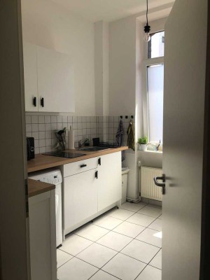 Helle Altbau 3-Raum-Wohnung mit 2 Balkonen in Mainz Neustadt