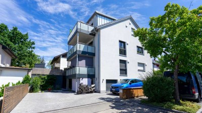 Premium 3-Zi.-Wohnung | Terrasse, Wallbox, PV-Strom 0,26€/kWh – sehr gute Anbindung