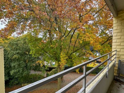 # 3,5-Zimmer # 2 Balkone # Blick ins Grüne #