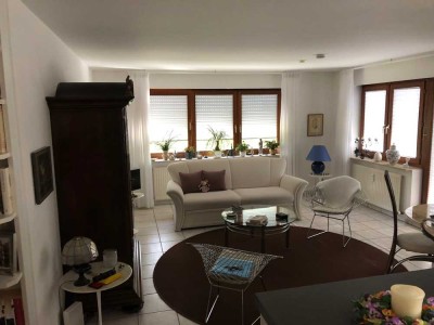 Ruhig gelegene 2 1/2-Zimmer-Wohnung in Markgröningen