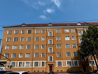 Moderne 3-Zimmer-Wohnung unter Denkmalschutz mit Balkon im Norden von Leipzig