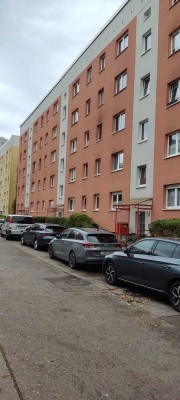 Geschmackvolle Wohnung mit drei Zimmern in 14480, Potsdam
2026 /Wohngeld 203,00€